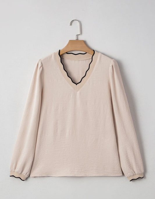 Scallop V Neck L/S