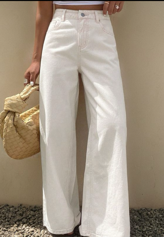 White loose fit jeans