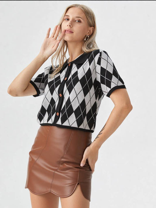 Scallop Faux Leather Fitted Mini Skirt